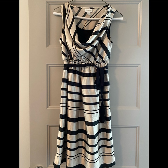 Motherhood Maternity Dresses & Skirts - Motherhood Maternity Striped Dress
